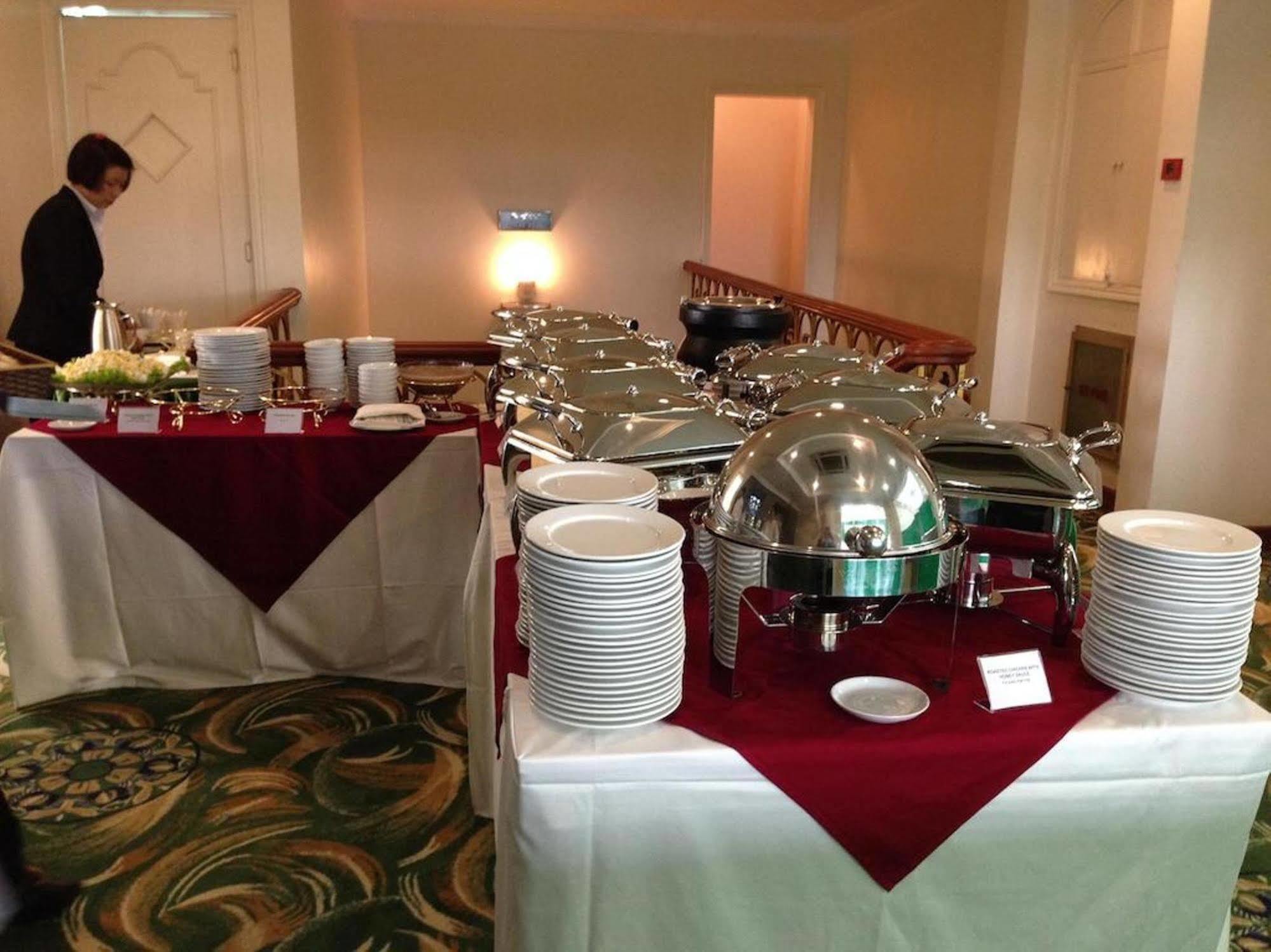 Green Park Hotel Ханой Экстерьер фото